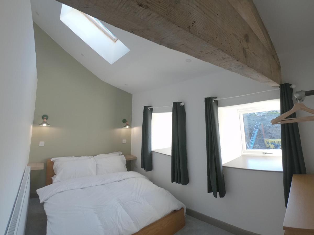Unique Barn Conversion In Saddleworth Oldham Kültér fotó