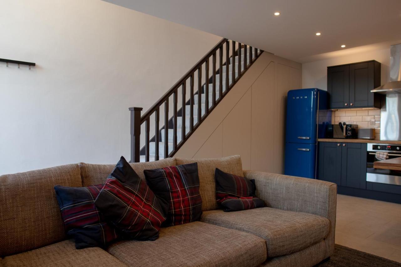 Unique Barn Conversion In Saddleworth Oldham Kültér fotó